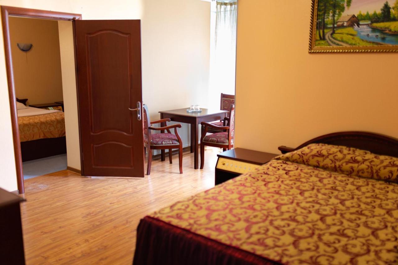 Vila Muntenia Hotel Kiszyniów Zewnętrze zdjęcie
