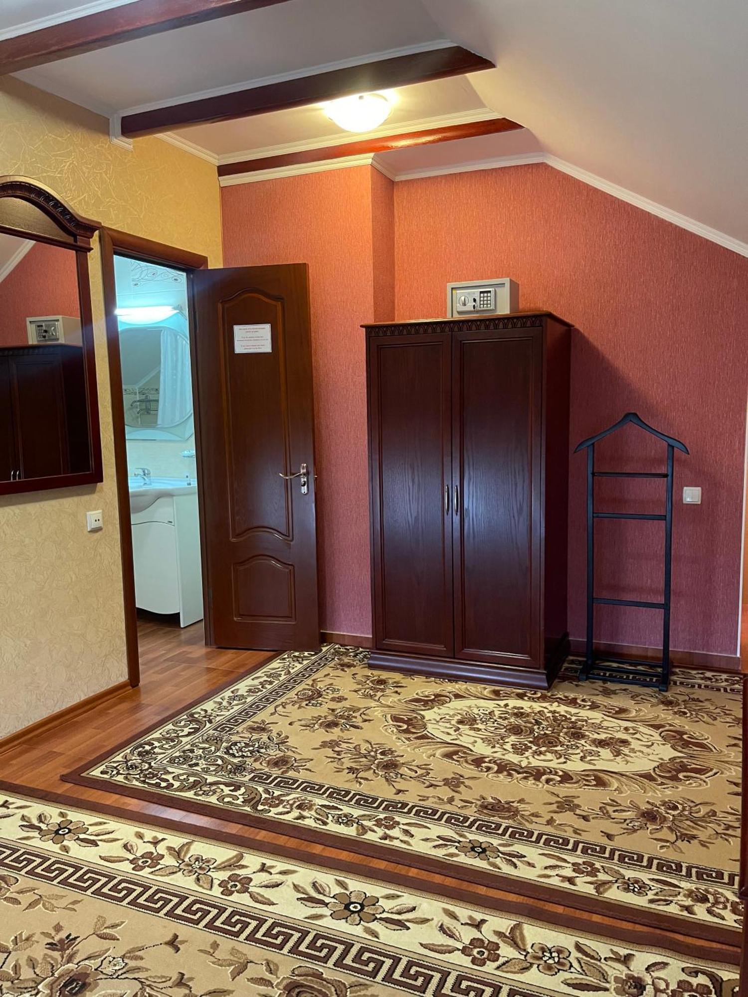 Vila Muntenia Hotel Kiszyniów Zewnętrze zdjęcie